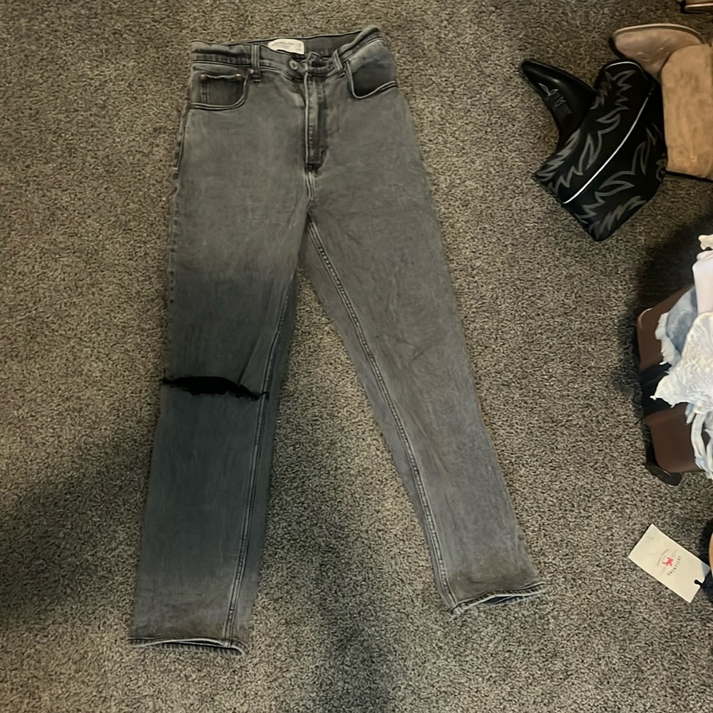 Abercrombie & Fitch Curve Love Ankle Straight Ultra High Rise